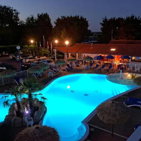 Cosy Avec Terrasse - 2 Pers. - Api-1-52-2846 Campingplatz Saint-Hilaire-de-Riez