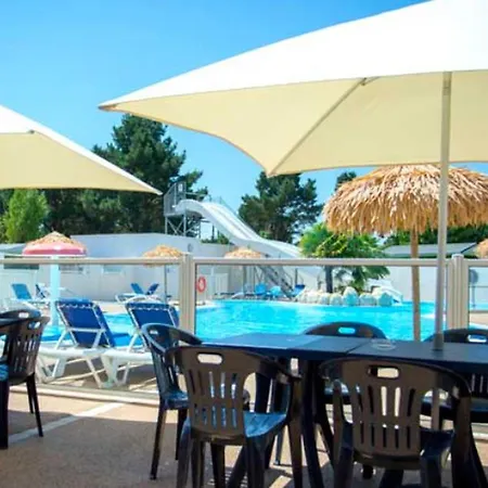 Cosy Avec Terrasse - 2 Pers. - Api-1-52-2846